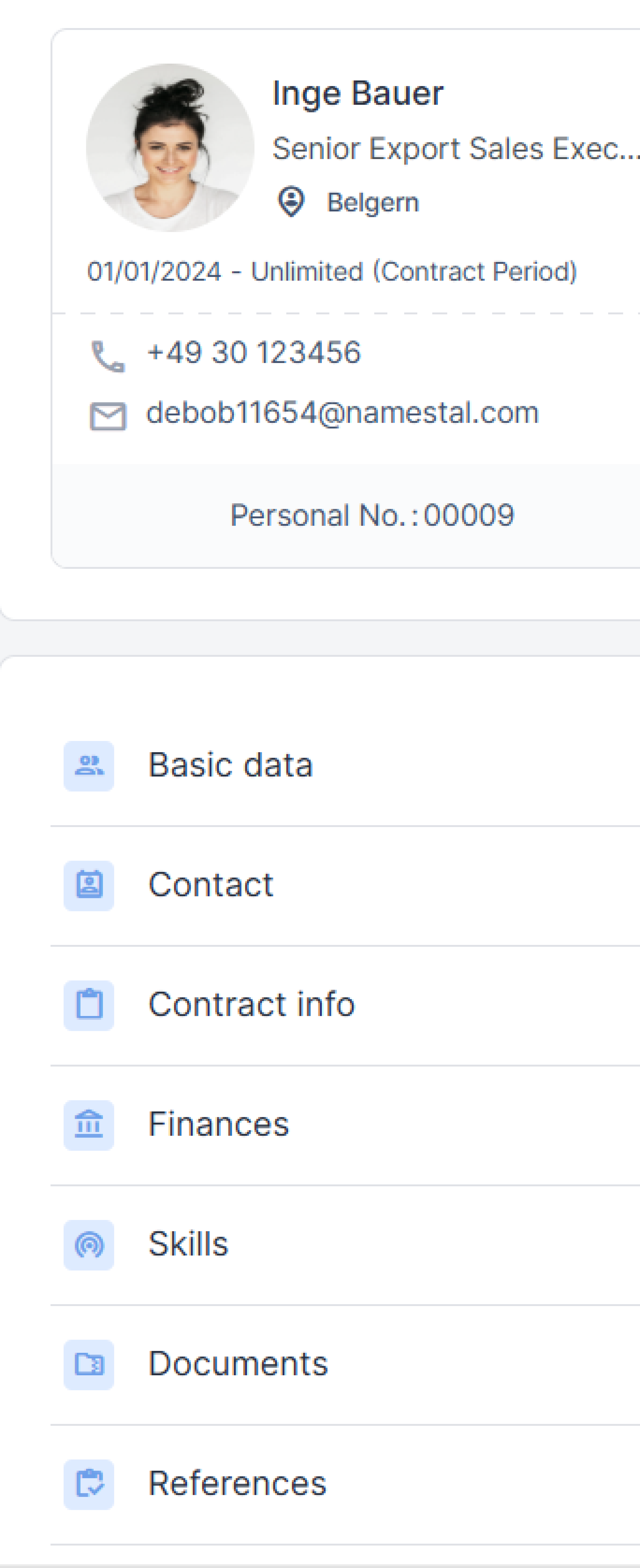 Übersicht eines modernen HR-Portals, das links das Nutzerprofil und das Menü zeigt und rechts die Kernfunktionen für alle HR-Prozesse wie die Verwaltung von Personaldaten, Arbeitszeiten und Dokumenten beschreibt.